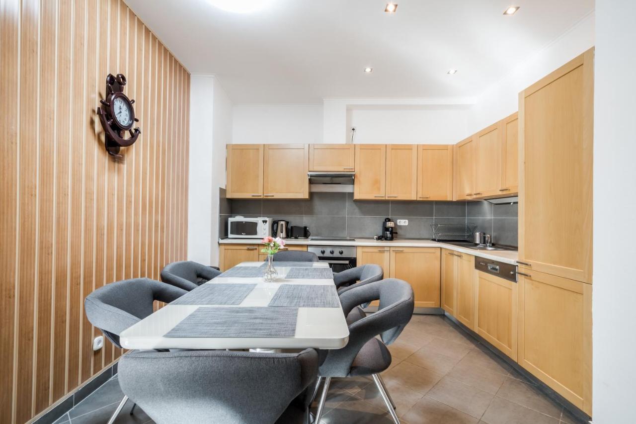 Bpr Timber Loft With Balcony Apartmán *